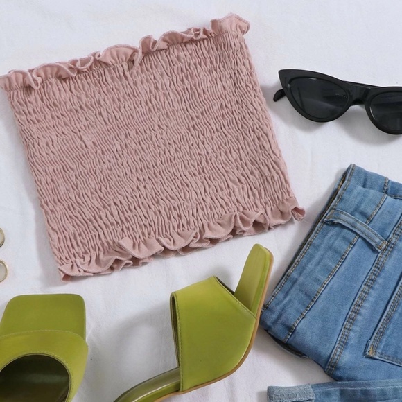 Pink Shirred Crop Top - Picture 3 of 3